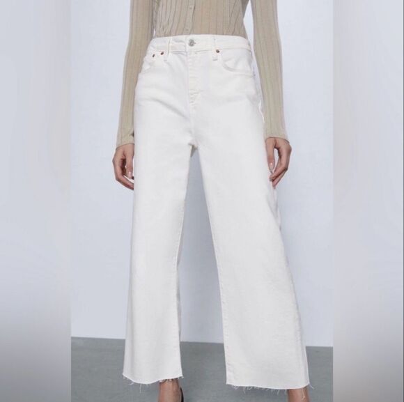 Zara Denim - NWT ZARA 6 High Rise Cropped White Culotte Denim Pants